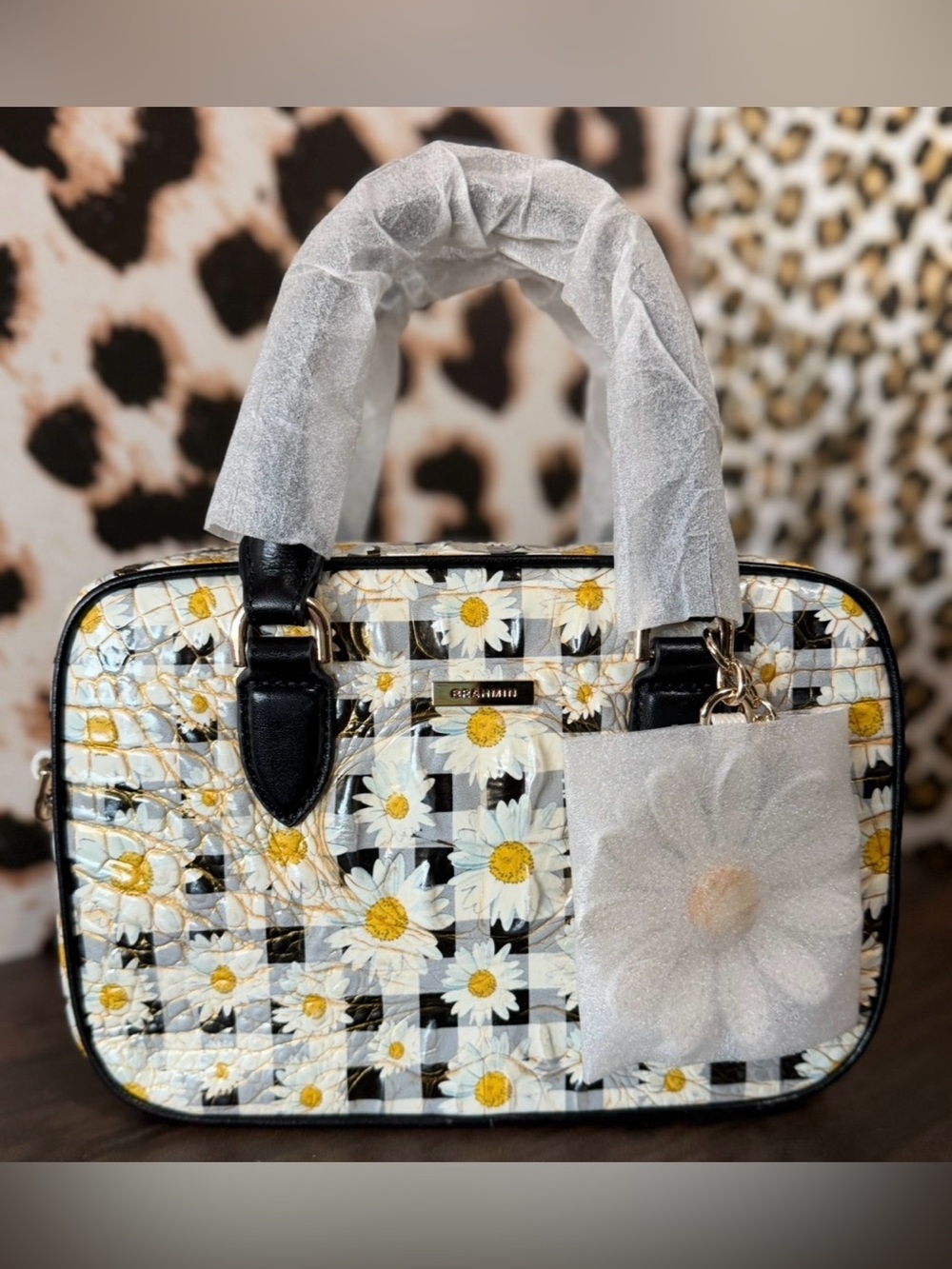 Brahmin Mara Multi Petaline Daisy plaid print Leather Adorable bag NWT Crossbody - Picture 2 of 9